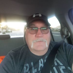 Meet your Posher, Thomas